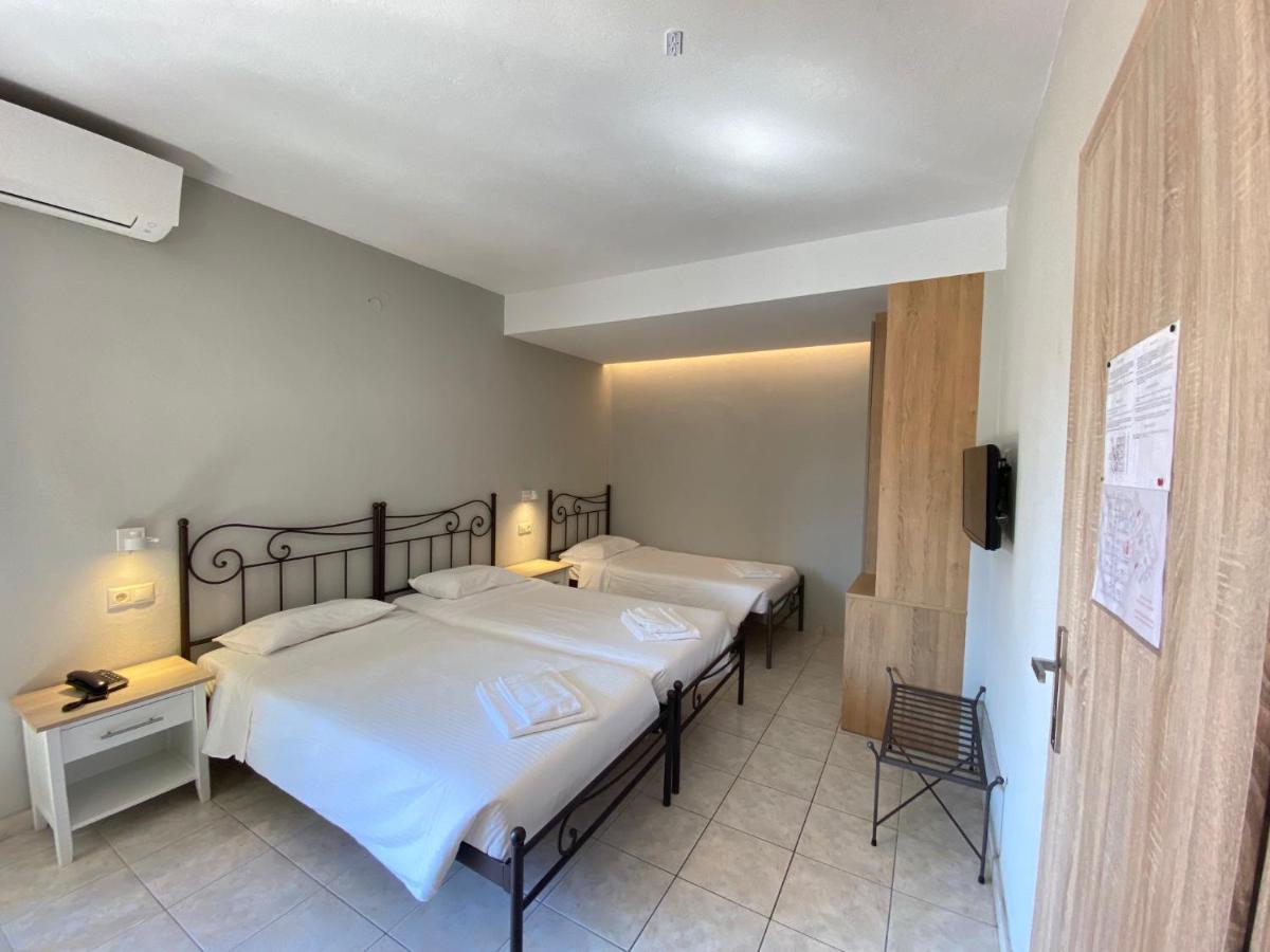 Louvre Hotel 古维亚 外观 照片