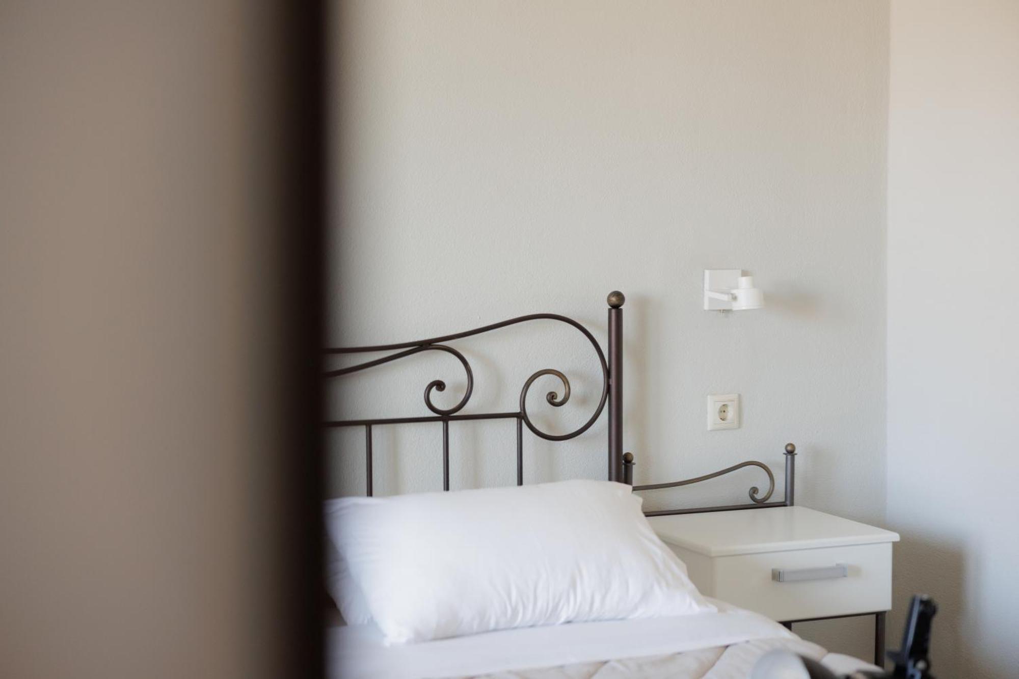 Louvre Hotel 古维亚 外观 照片