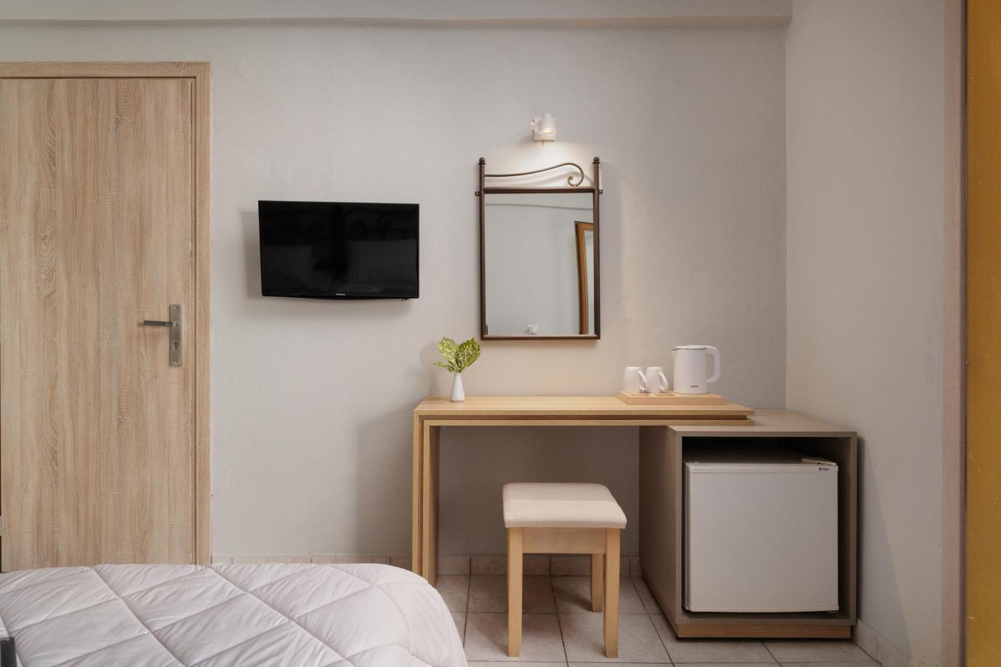 Louvre Hotel 古维亚 外观 照片